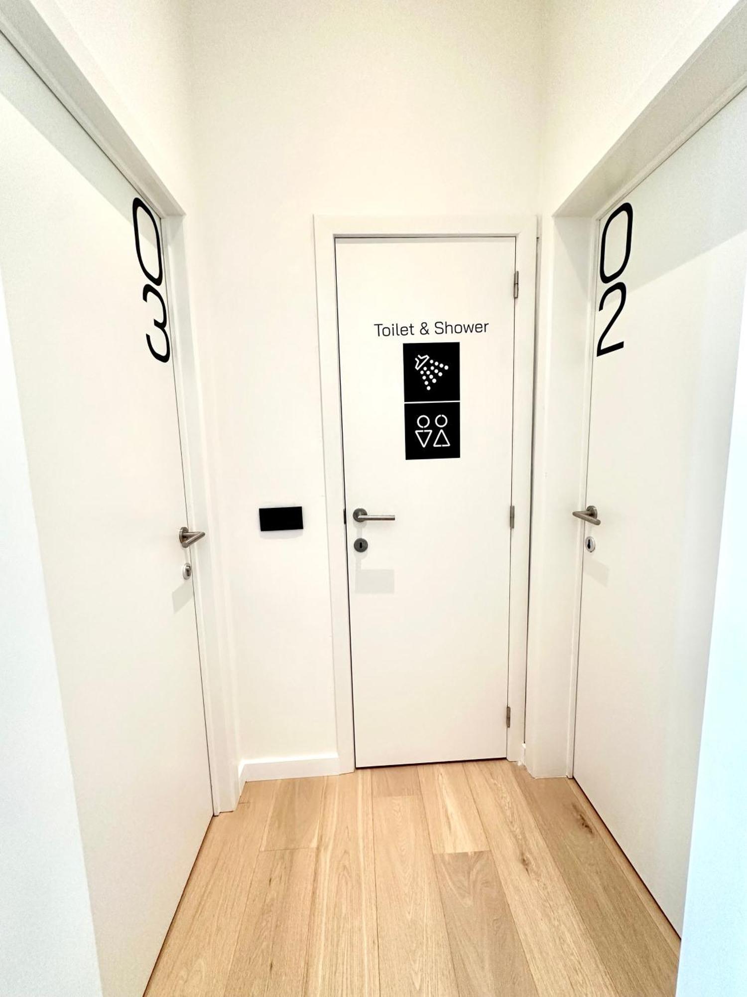 My Haus European Commision Bed & Breakfast Brussel Bagian luar foto