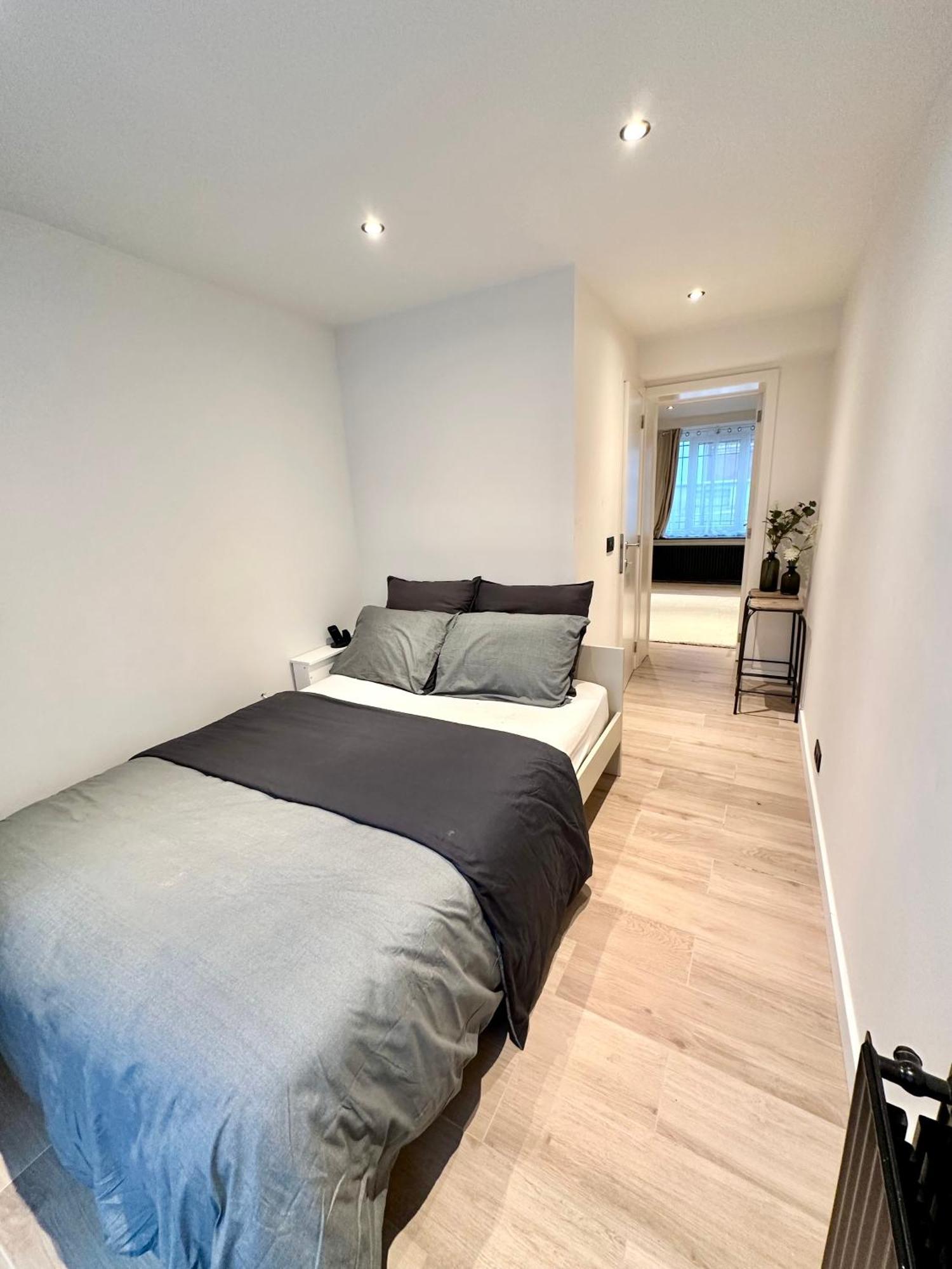 My Haus European Commision Bed & Breakfast Brussel Bagian luar foto