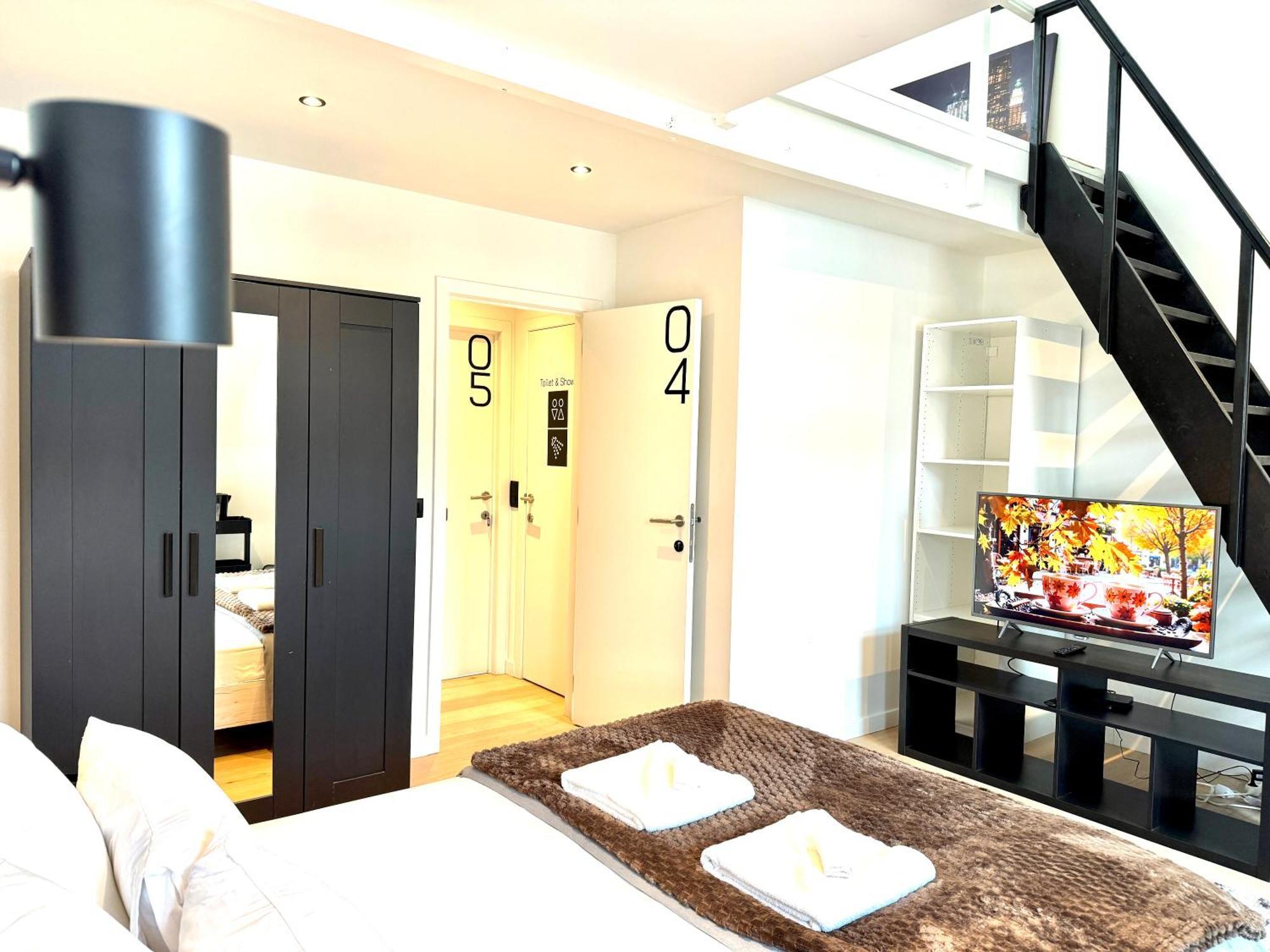 My Haus European Commision Bed & Breakfast Brussel Bagian luar foto