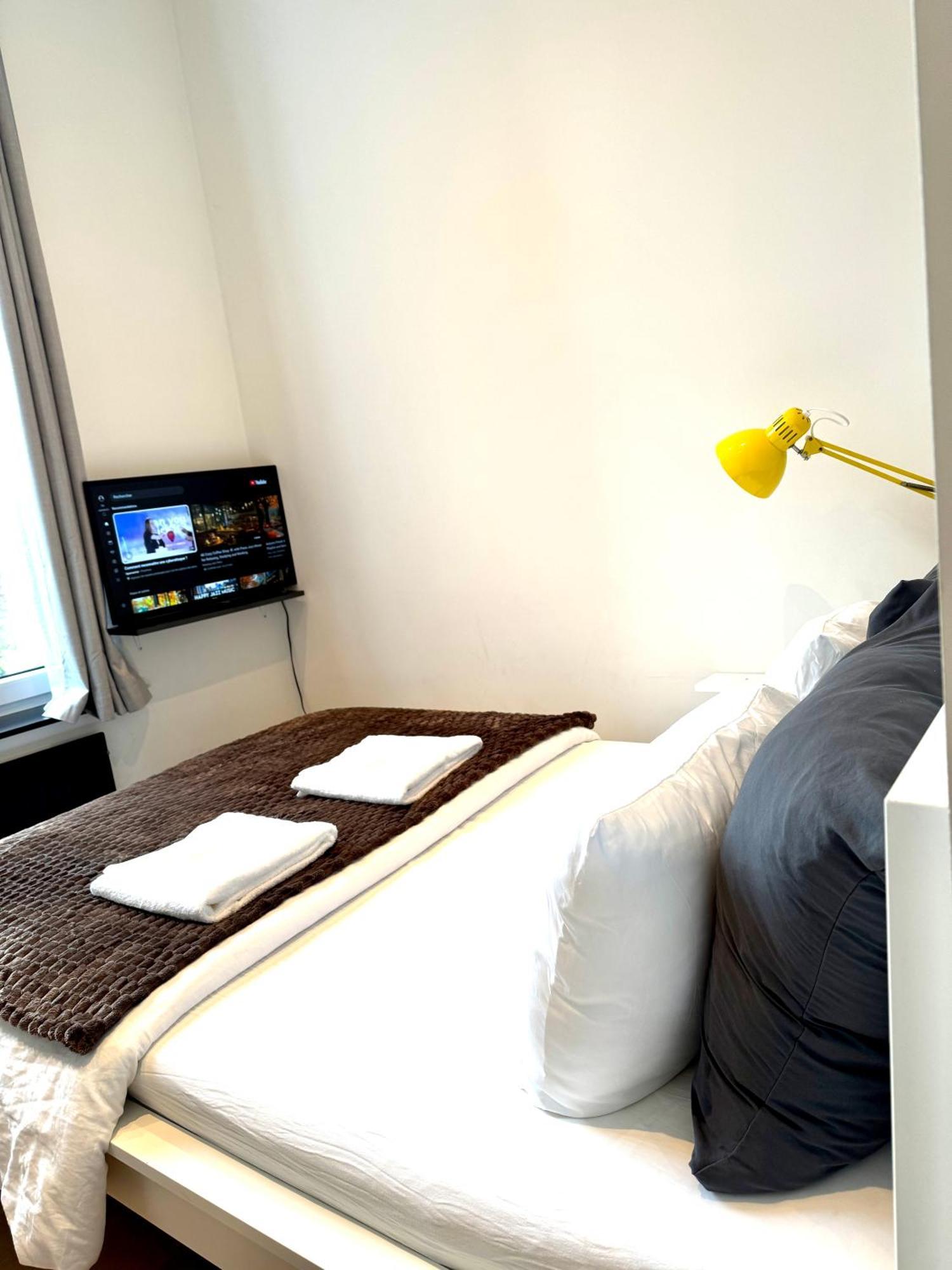 My Haus European Commision Bed & Breakfast Brussel Bagian luar foto