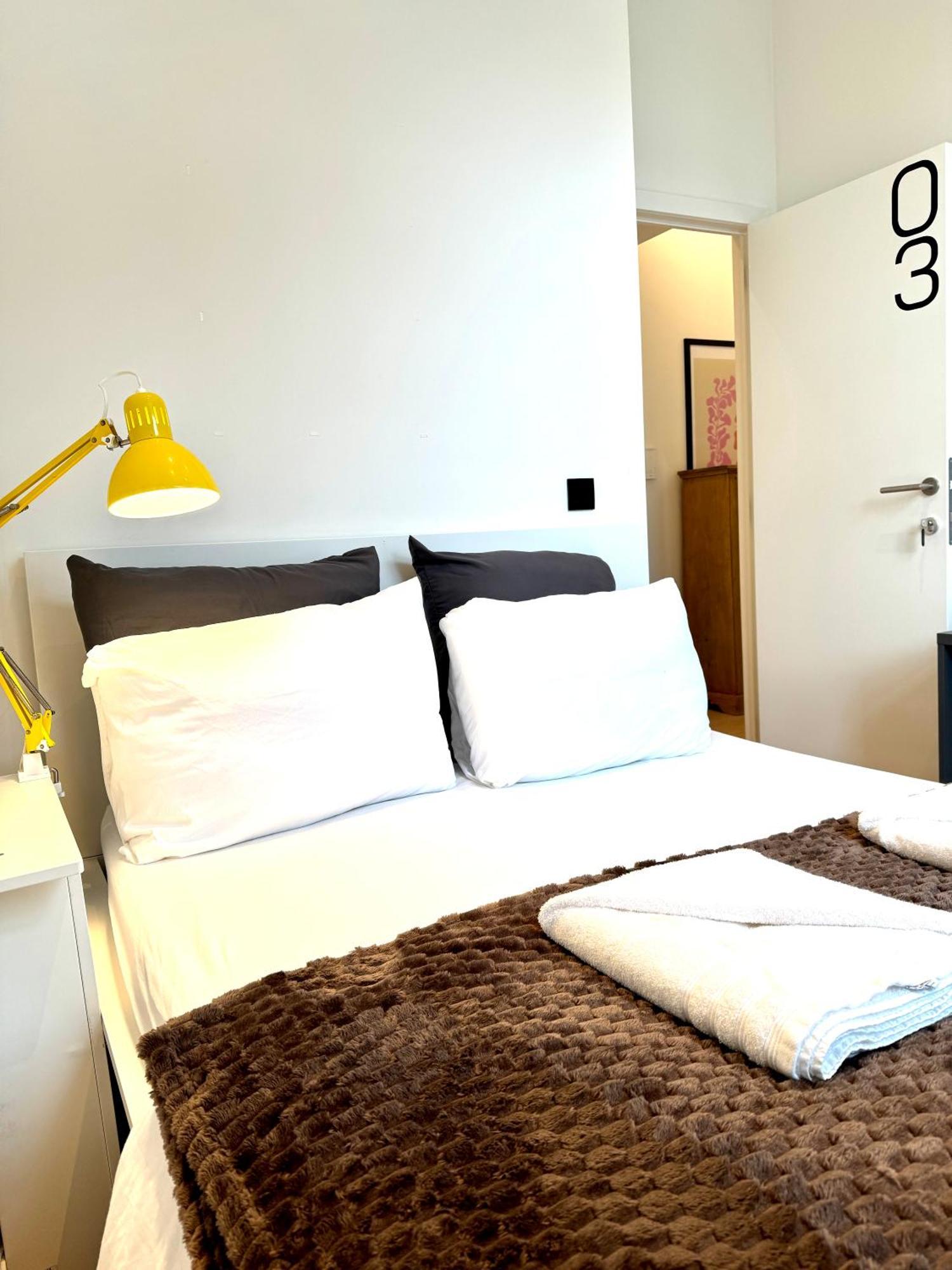 My Haus European Commision Bed & Breakfast Brussel Bagian luar foto